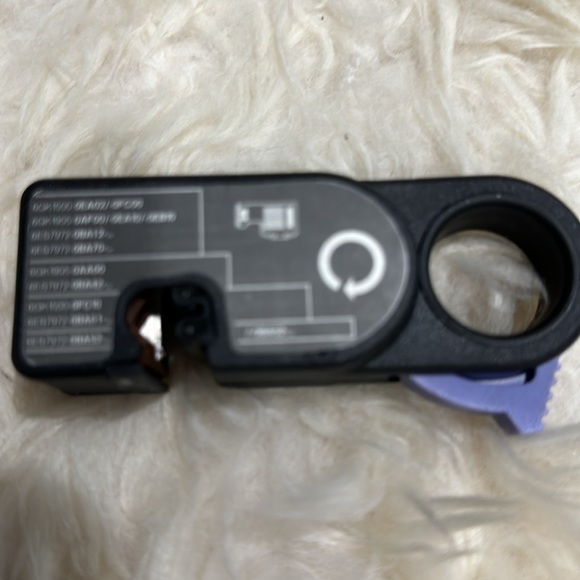 Siemens Profibus FCS 6gk 1905-6AA00 stripper - Picture 3 of 3